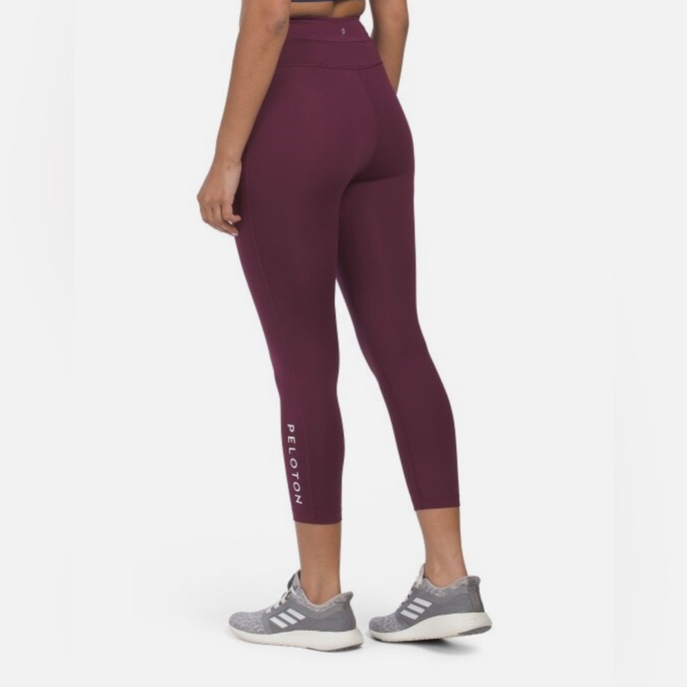 Peloton Move Mission Capri Leggings Black Mid-Rise Cropped Activewear Size M